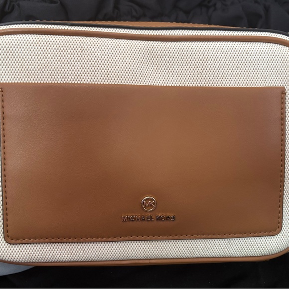 Michael Kors Tan and Cream Shoulder Bag - Picture 1 of 4